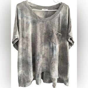 Gray Tie-Dye Short Sleeve Top